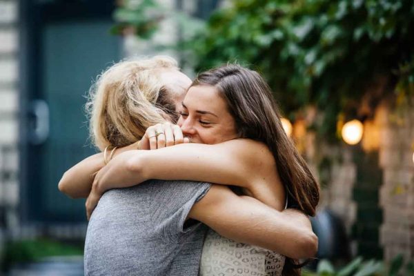 هوش هیجانی؛ چگونه هیجانات را درک، ارزیابی، ابراز و کنترل می‌کنیم؟ مرکز روانشناسی هیجانمدار دلوین دکتر سمیرا رسولی